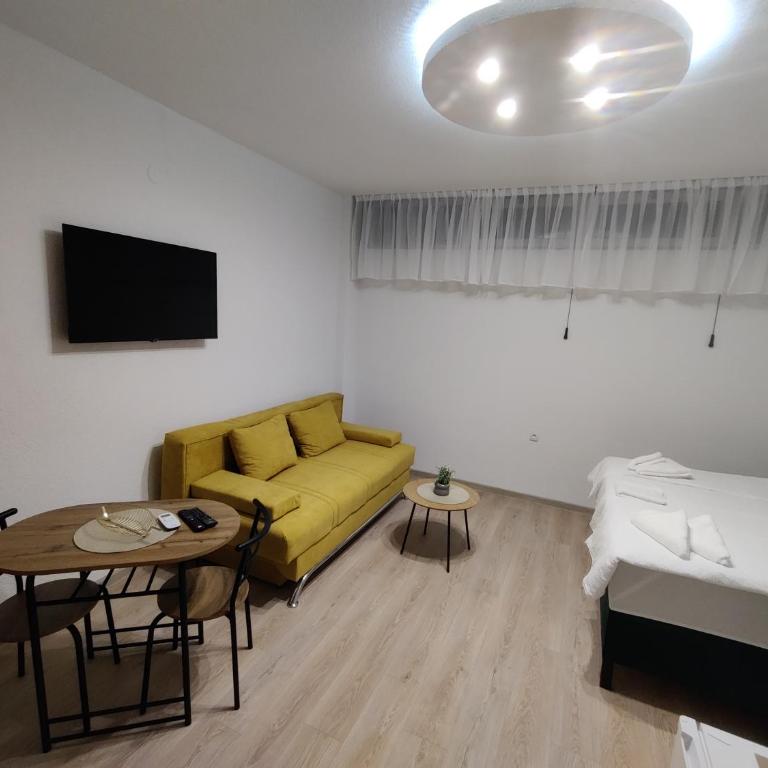 Apartmani Uroš Studio Trebinje - Deluks Studio sa Bračnim Krevetom (King-size) - 3