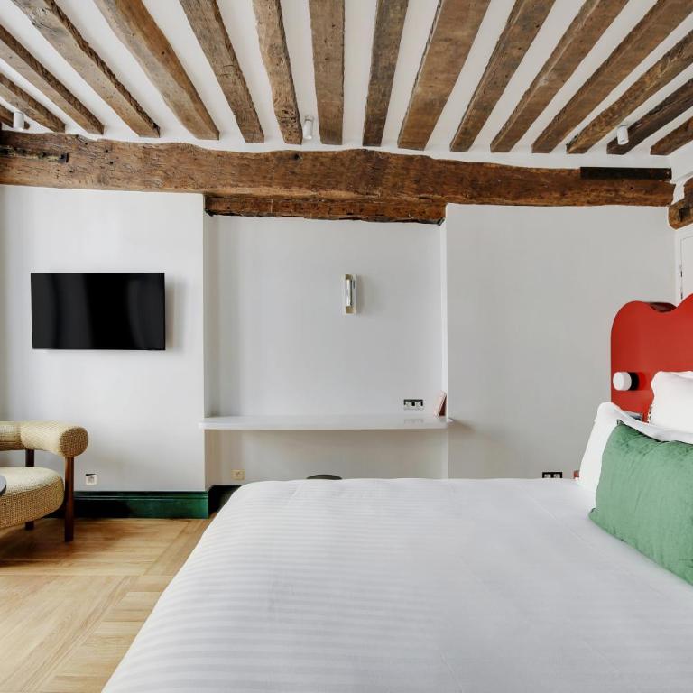 Paris Home Collection Serviced Apartments in Notre Dame - Rue Savoie - Studio - 2