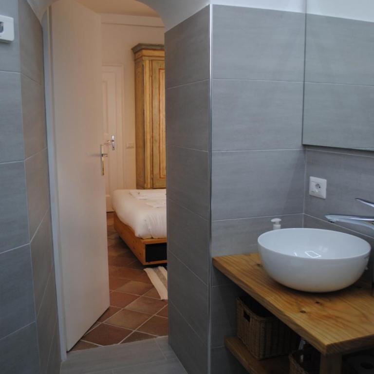 Center Town Studio - Appartamento con 1 Camera da Letto - 2