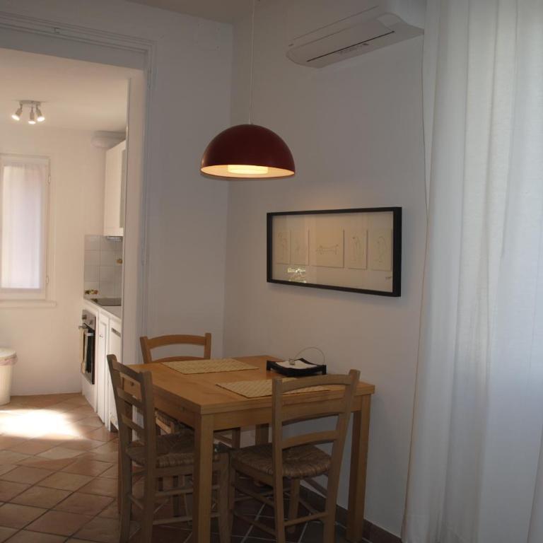 Center Town Studio - Appartamento con 1 Camera da Letto - 3