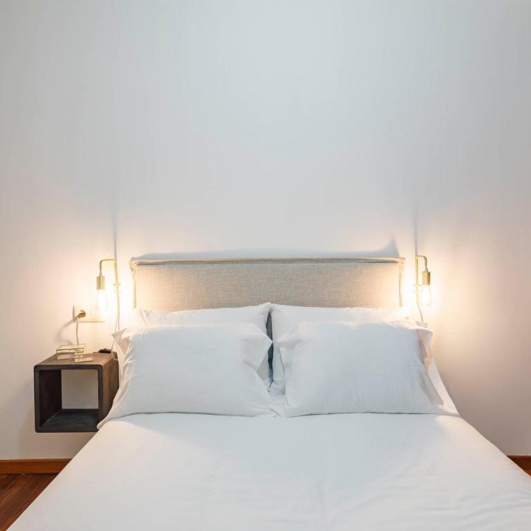 Con encanto en el casco antiguo by CABANA Rentals - Apartamento de 1 dormitorio - 2