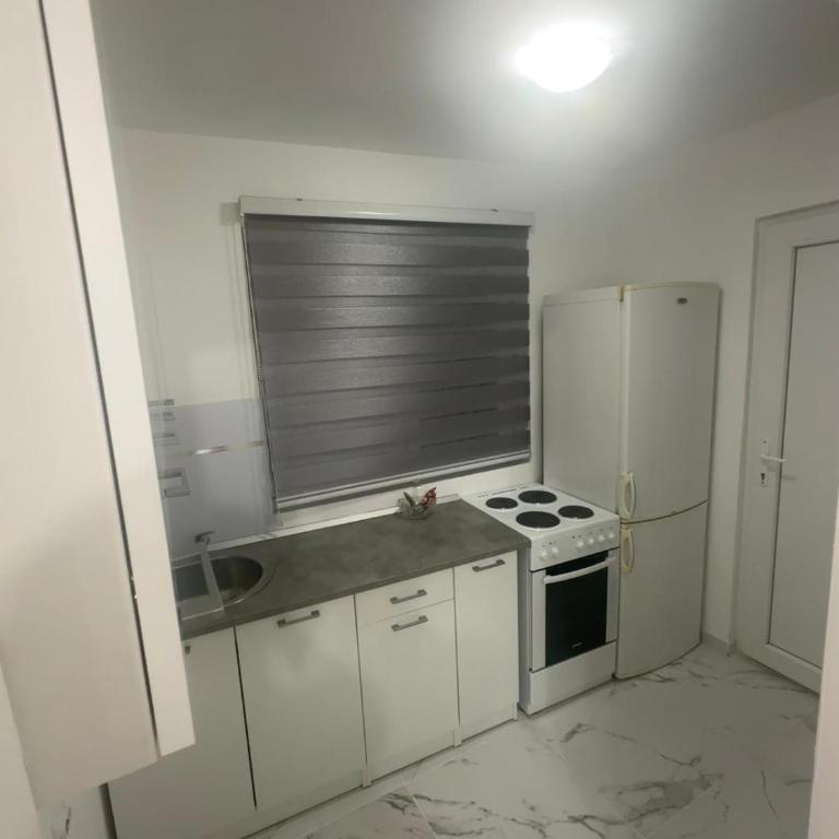 STAN Beograd - Apartman sa 2 Spavaće Sobe - 2