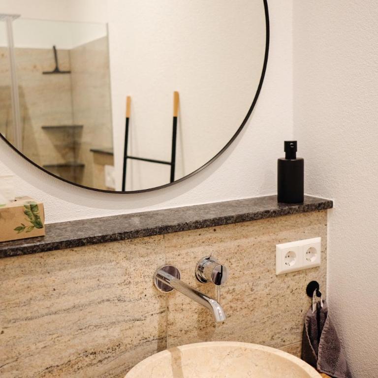 Trautesheim Ferienwohnungen - Apartment mit 2 Schlafzimmern und Badezimmer - 1