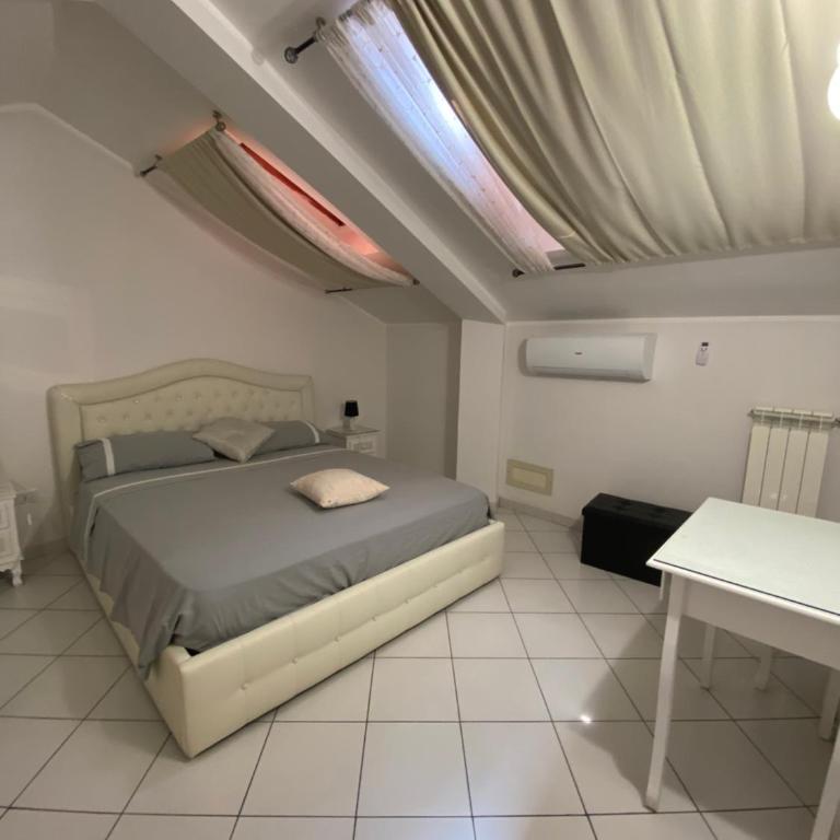Home Pino Center~600 mt Duomo CT - Two-Bedroom House - 21