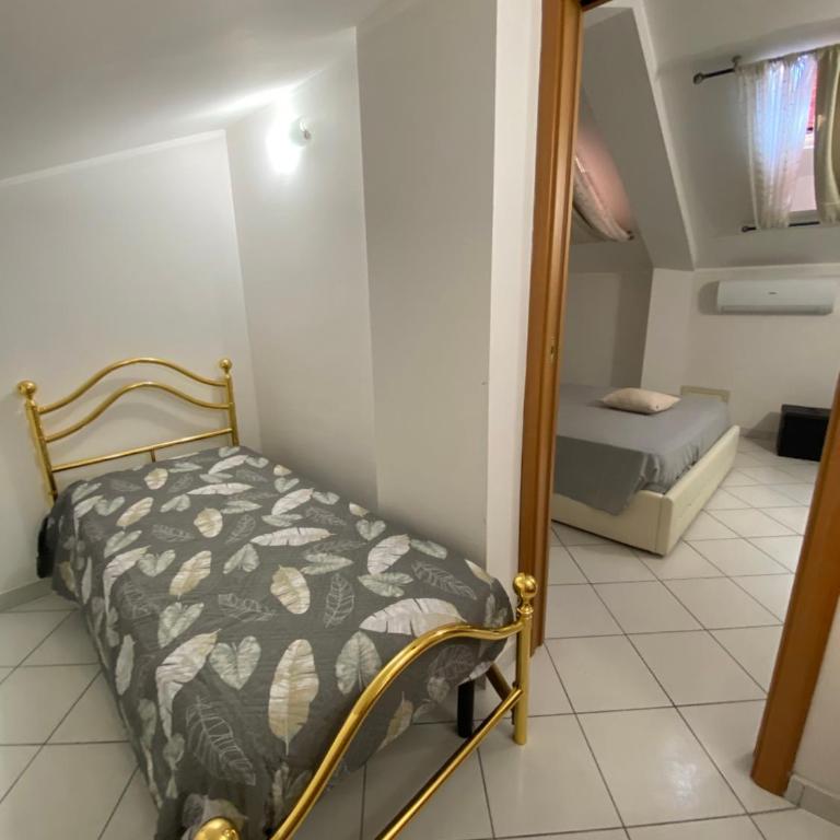 Home Pino Center~600 mt Duomo CT - Two-Bedroom House - 24