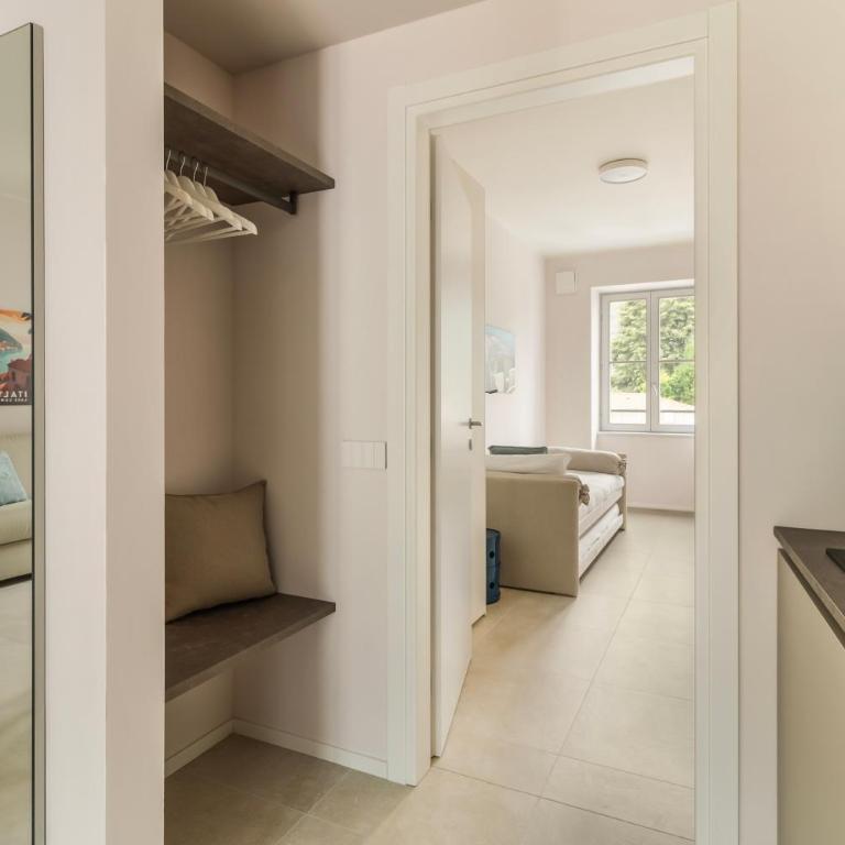 Como City Wall - Appartamento con 2 Camere da Letto - 18