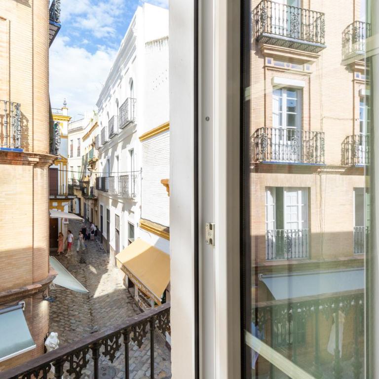 DescubreHome Santa Cruz Private Terrace with Giralda Views - Apartamento Superior - 12