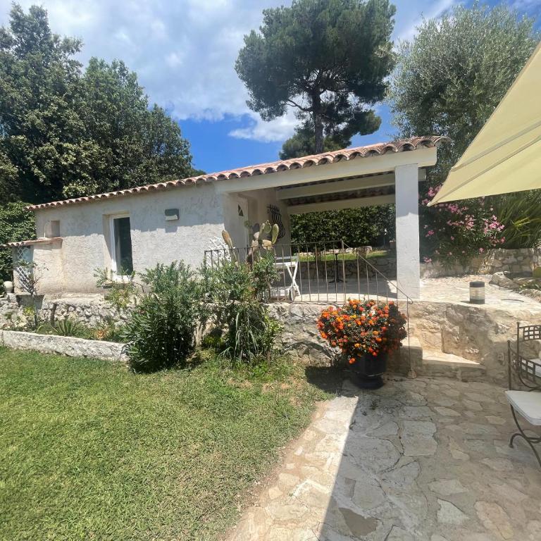 La Bergerie B&B - Studio - Vue sur Mer - 10