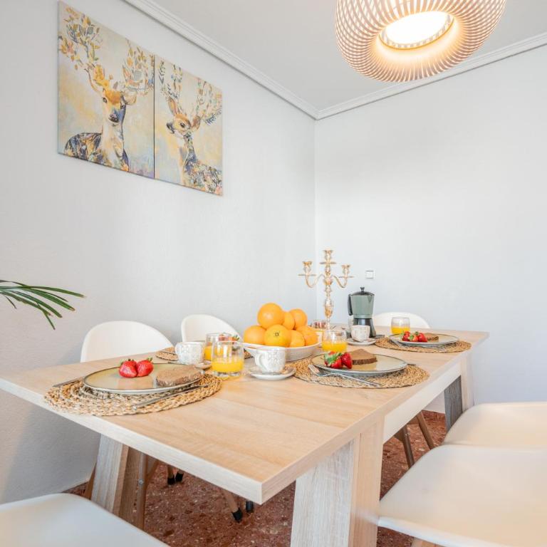 Apartamento Familiar en Avenida del Puerto - Apartamento de 3 dormitorios - 8