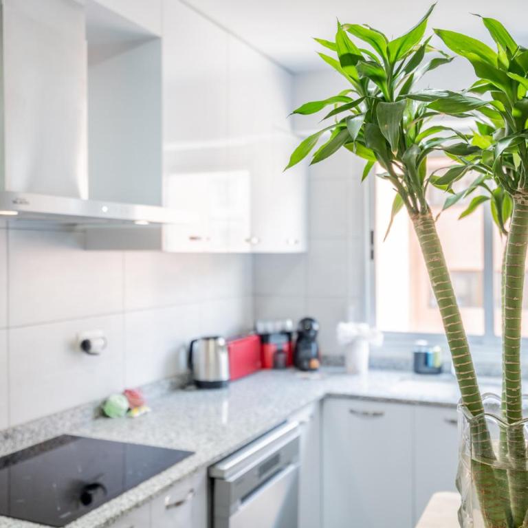 Apartamento Familiar en Avenida del Puerto - Apartamento de 3 dormitorios - 17