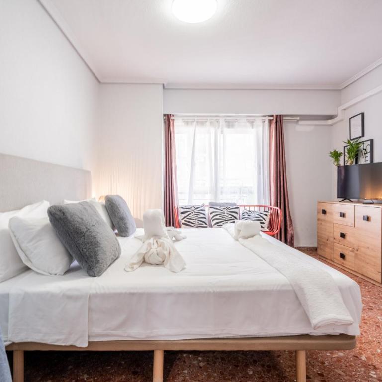 Apartamento Familiar en Avenida del Puerto - Apartamento de 3 dormitorios - 26