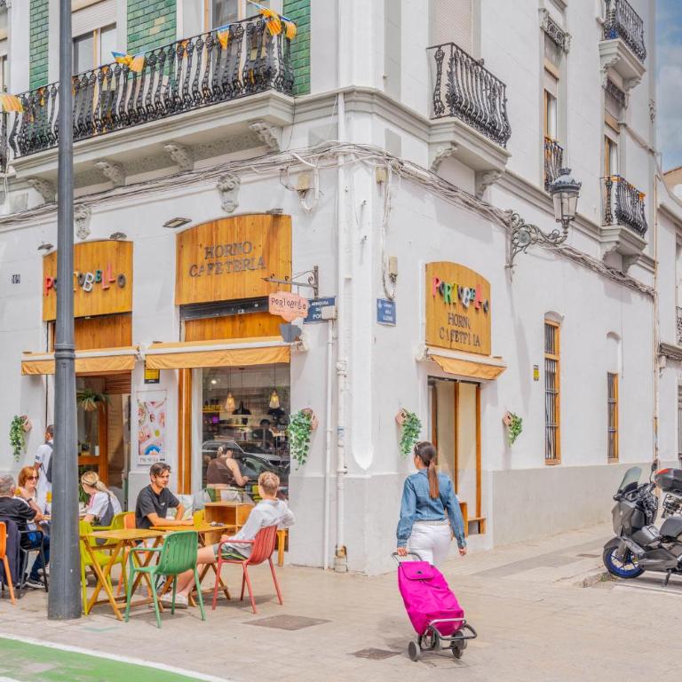 Apartamento Familiar en Avenida del Puerto - Apartamento de 3 dormitorios - 51