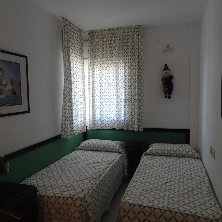 Apartamentos Blaumar - Two-Bedroom Apartment - 6