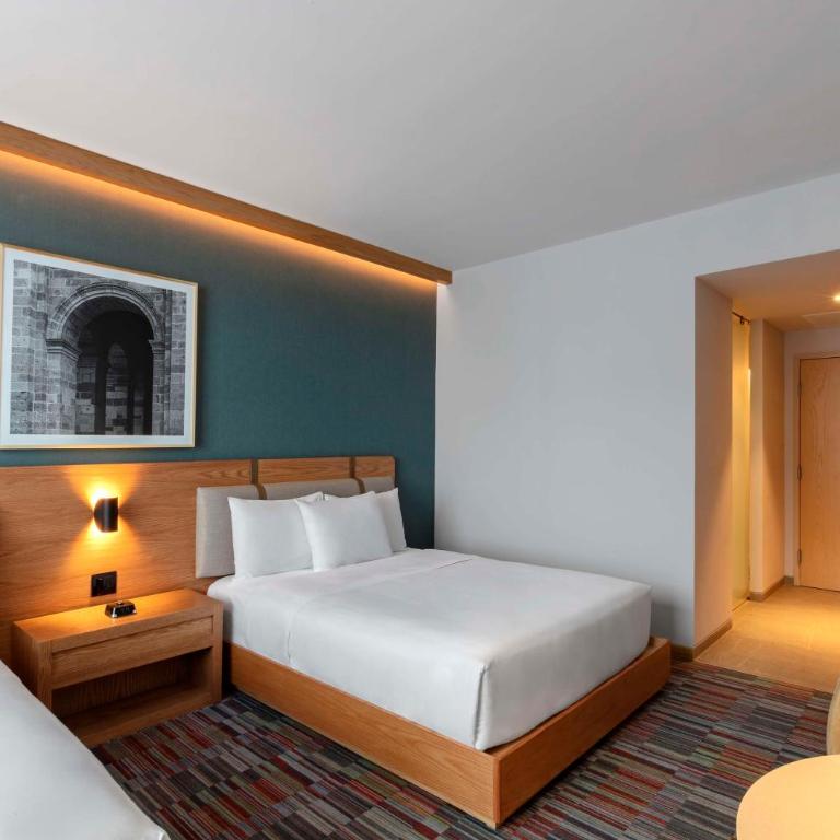 Hilton Garden Inn Guadalajara Airport - Habitación con 2 camas grandes - 1