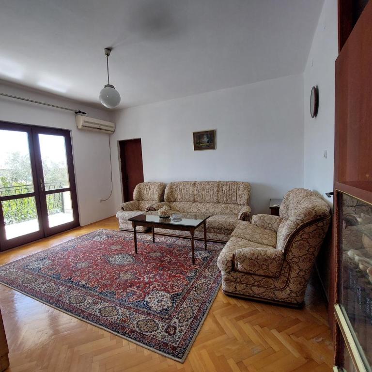 PEKOVIĆ - Three-Bedroom Villa - 8