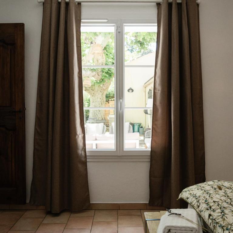 LE MAS DE LA TERRE - Chambres d'hôtes - Superior Double Room - 2