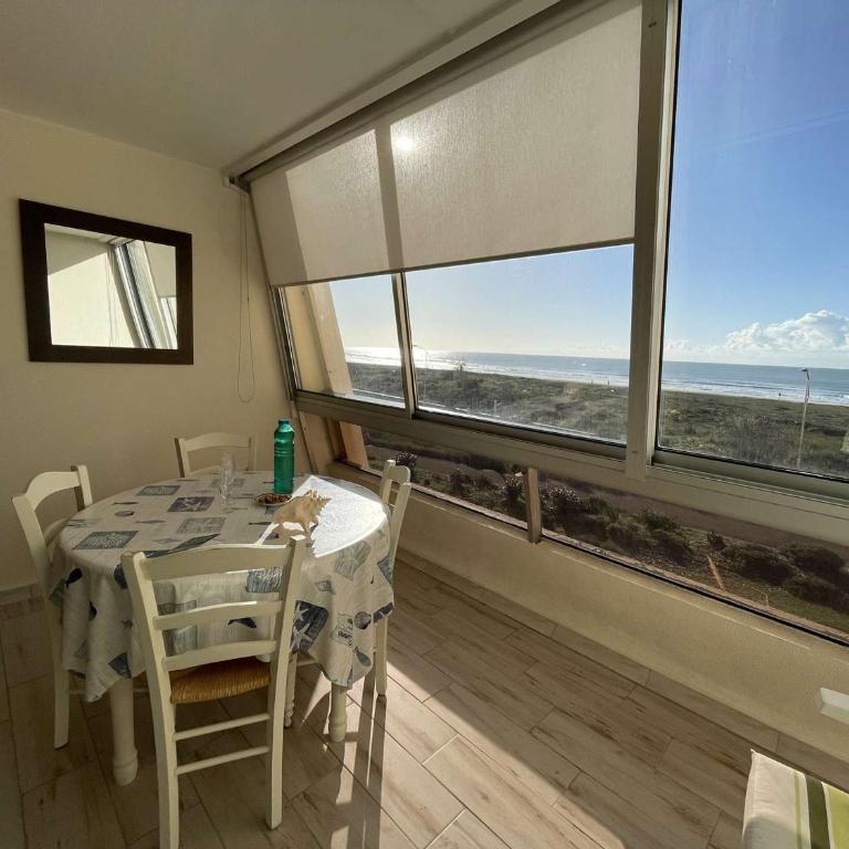 Appartement en bord de mer avec 2 chambres, balcon, parking et lave-vaisselle - FR-1-224C-243 - Apartment (6 Adults) - 16