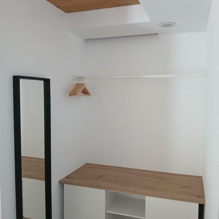 BiBraBe Home - Habitación Doble Deluxe con balcón - 1 o 2 camas - 2
