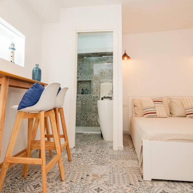 Sottovento Home - One-Bedroom House - 8