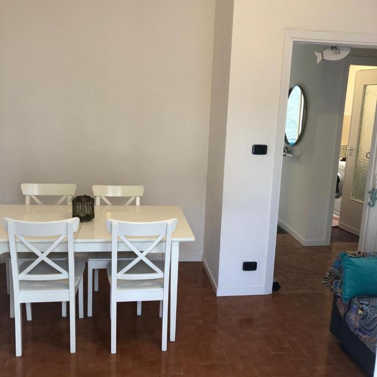 Appartamento a 100 mt dalla spiaggia - Appartamento con 2 Camere da Letto e Vista Mare - 8