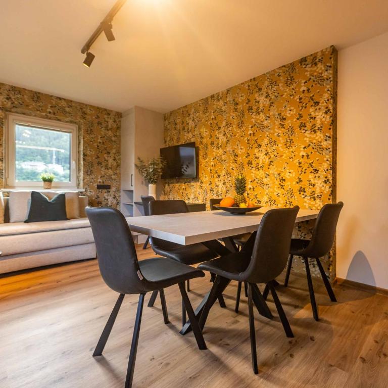 NEW! Tevini Alpine Apartments by we rent - Apartment mit Blick auf die Berge - 8