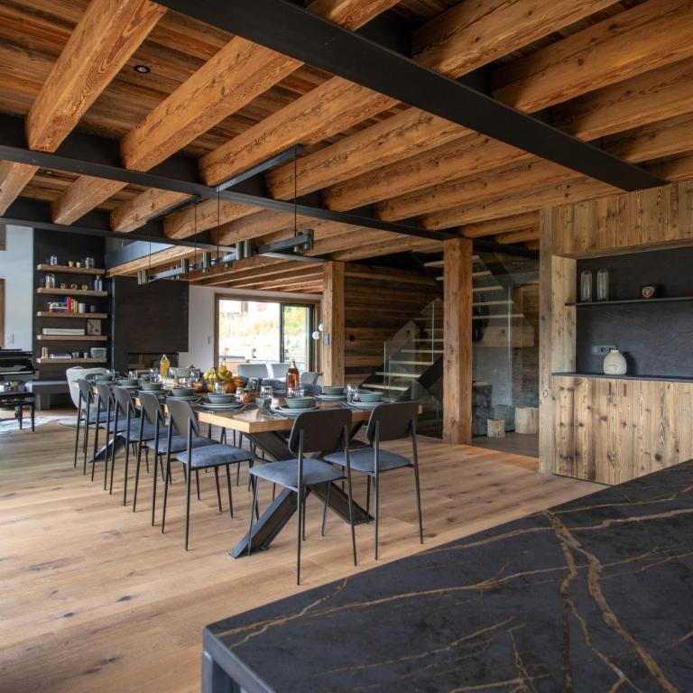 Chalet Caly - 15pers - vue montagne - Chalet - 2
