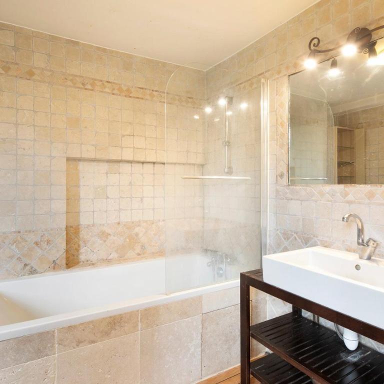 GuestReady - Séjour Chic au Cœur de Paris - Appartement - 10