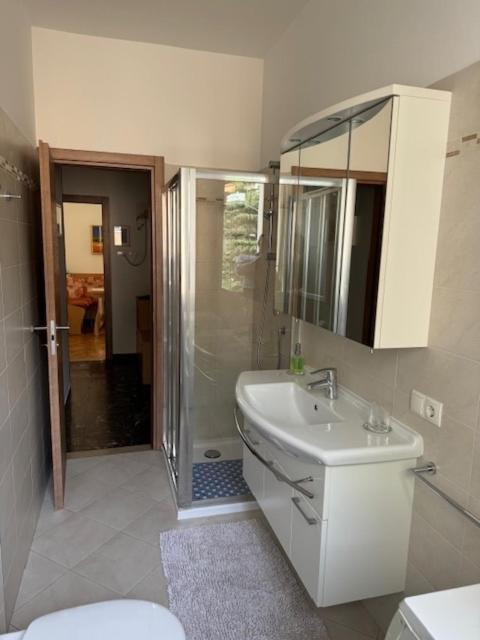 Guesthouse48 - Appartamento con 1 Camera da Letto - 8