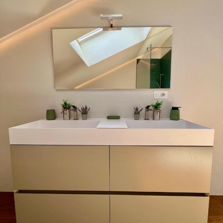A due passi da Piazza Galimberti - Appartement 1 Chambre - 15