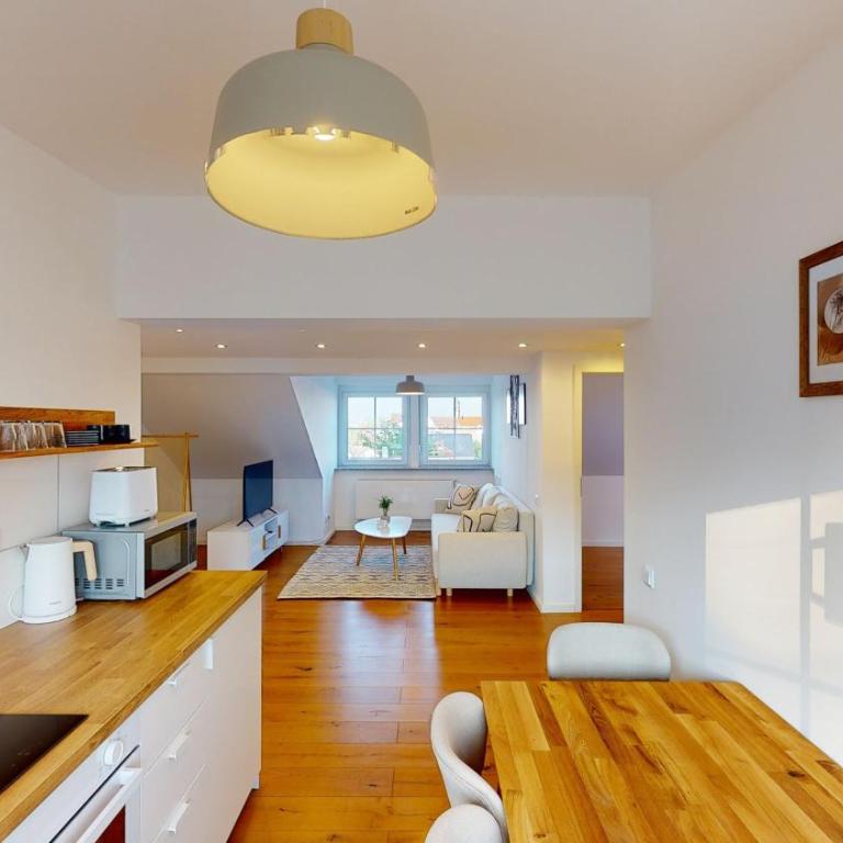 YUVA HOMES am Kurpark - BRIGHT Collection - Apartment mit 2 Schlafzimmern und Gartenblick - 24