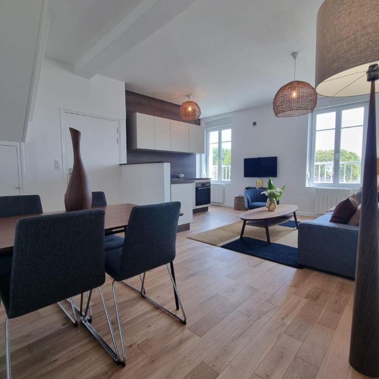 L'APPARTEMENT ELEGANT CENTRE et à 5 min de la GRANDE PLAGE - Appartamento con 2 Camere da Letto - 5