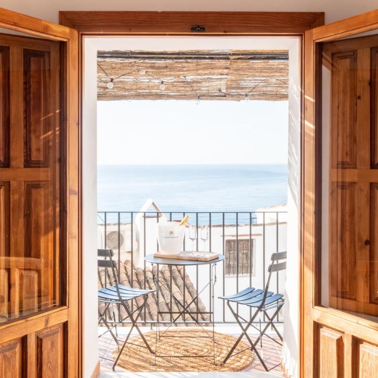 Precioso Apartamento Boutique El Amante - Habitación Cuádruple con vistas al mar - 1