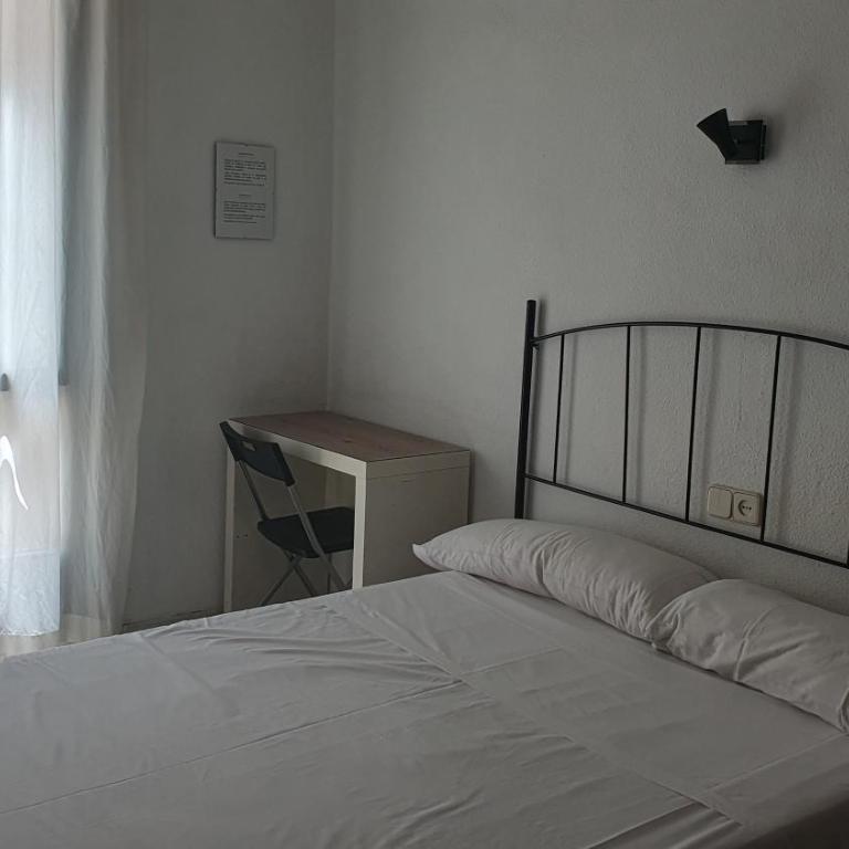 Hostal Kryse&Breogan -Madrid centro Gran Vía- - Chambre Double avec Salle de Bains Privative - 4