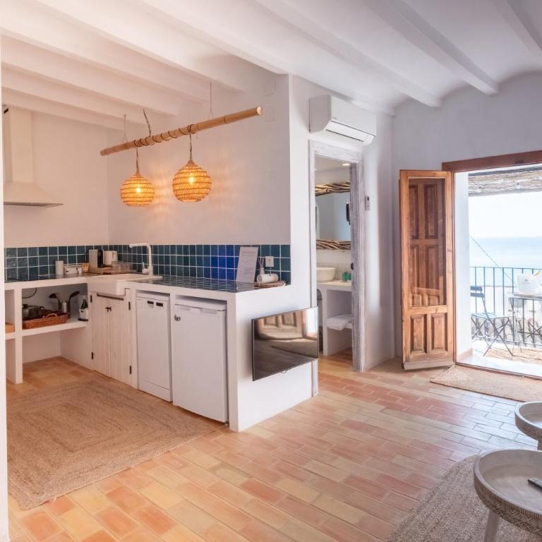 Precioso Apartamento Boutique El Amante - Habitación Cuádruple con vistas al mar - 2