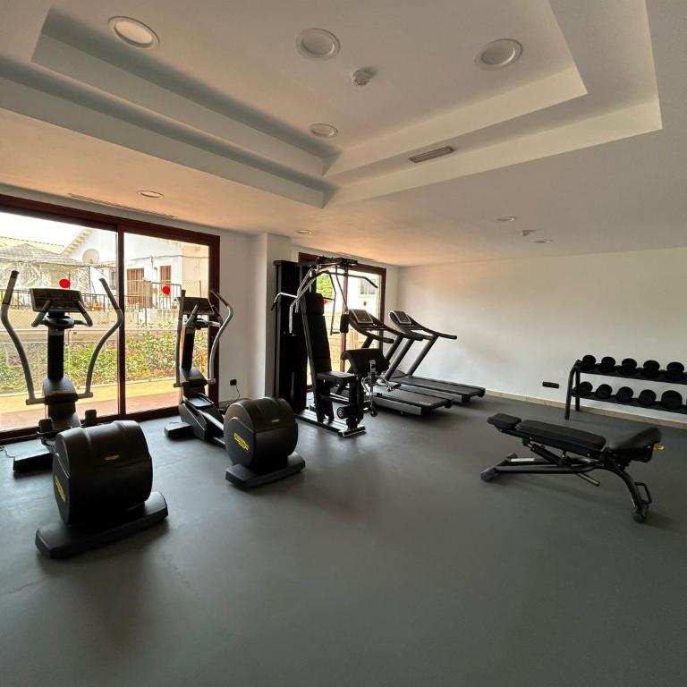 Gran Hotel Costa del Sol - Habitación Familiar (2 adultos y 2 niños) - 7
