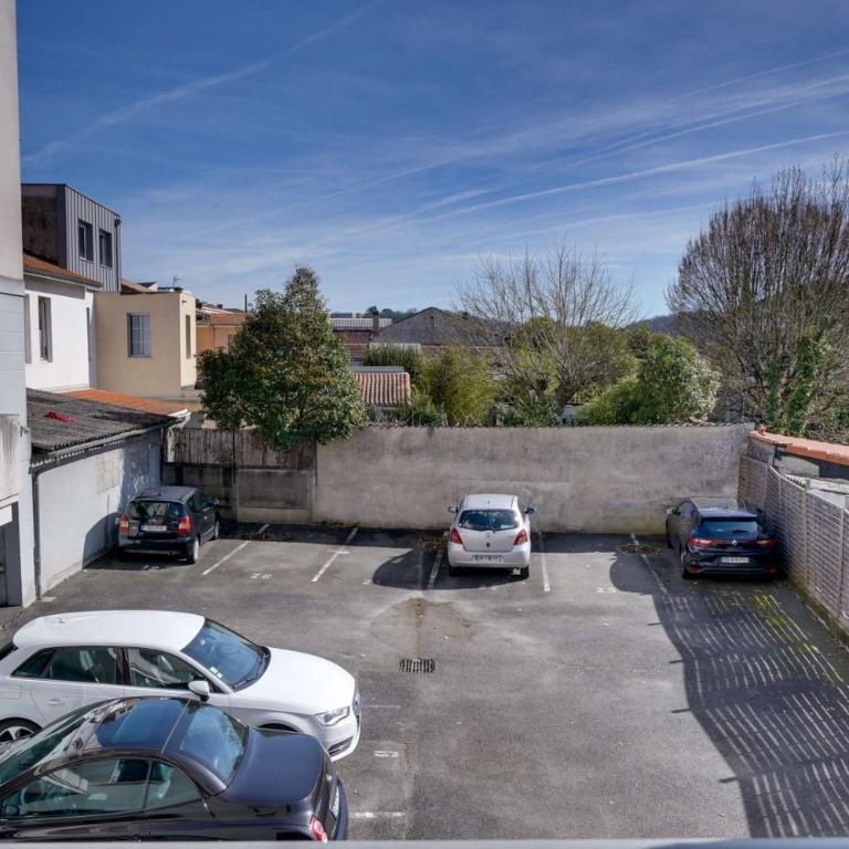 Lovely Bordeaux flat with parking - Appartement - 15