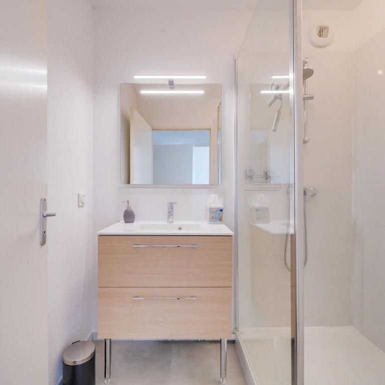 Lovely Bordeaux flat with parking - Appartement - 12
