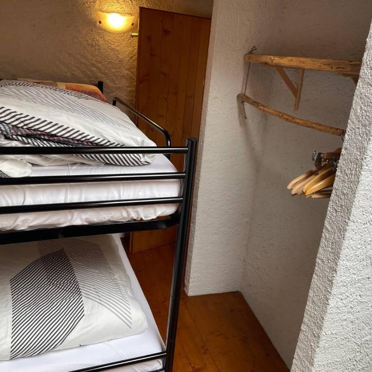 Cristian Castello - La Poltrona Rossa - Appartamento con 2 Camere da Letto - 15