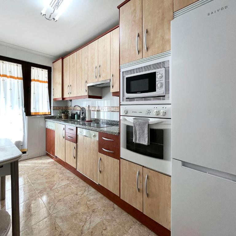 VUT Plaza Fontana - Apartamento de 3 dormitorios con vistas al parque - 34