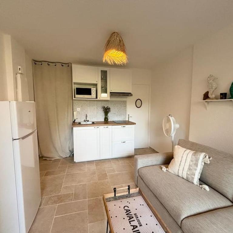 Studio centre ville- Grand balcon-Meublé BoConcept - Apartment mit 1 Schlafzimmer - 22