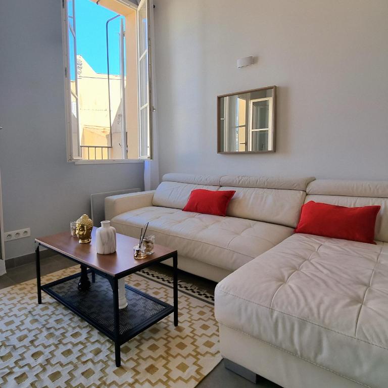 Appartement T3 Duplex sous les Toits de Marseille Panier Vieux Port - Appartement 2 Chambres - 1