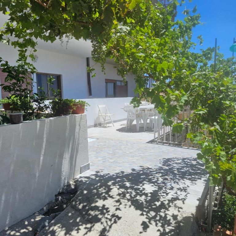 Casa Yuliya - Appartamento con 2 Camere da Letto - 4