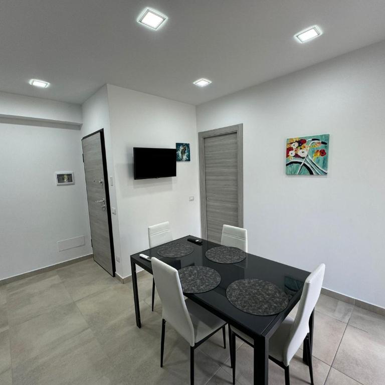 Holidays Apartments Tropea - One-Bedroom House - 2