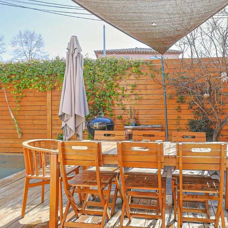 Maison avec Piscine et Jacuzzi Proche des plages - Villa 3 Chambres - 18