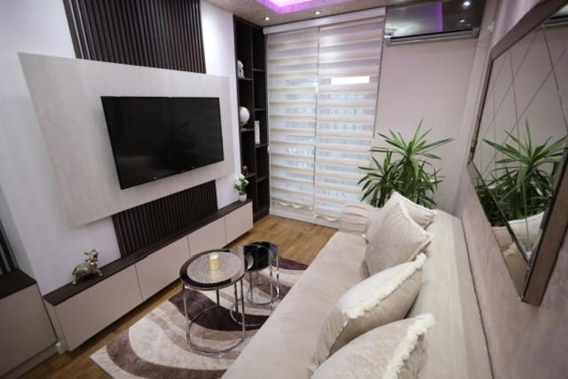 Imperial Lux Apartment - One-Bedroom Apartment - 39