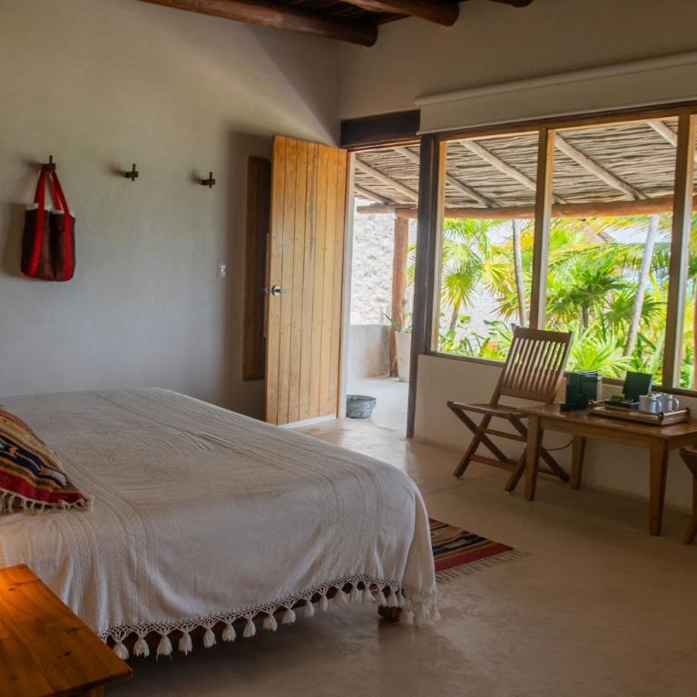 Hotel Pocna Tulum - Casa Maya Ocean Front with A/C - 6