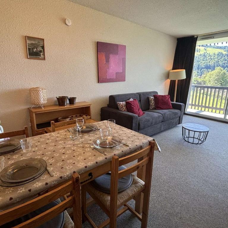Appartement 2 pièces, animaux admis, parking à Notre-Dame-de-Bellecombe - Appartement 1 Chambre - 20
