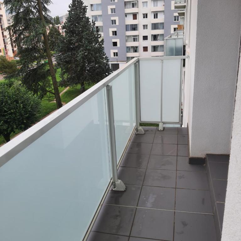 Le Chopin, appartement 3 pièces, parking gratuit, balcon, ascenseur, WiFi - Appartement 2 Chambres - 2