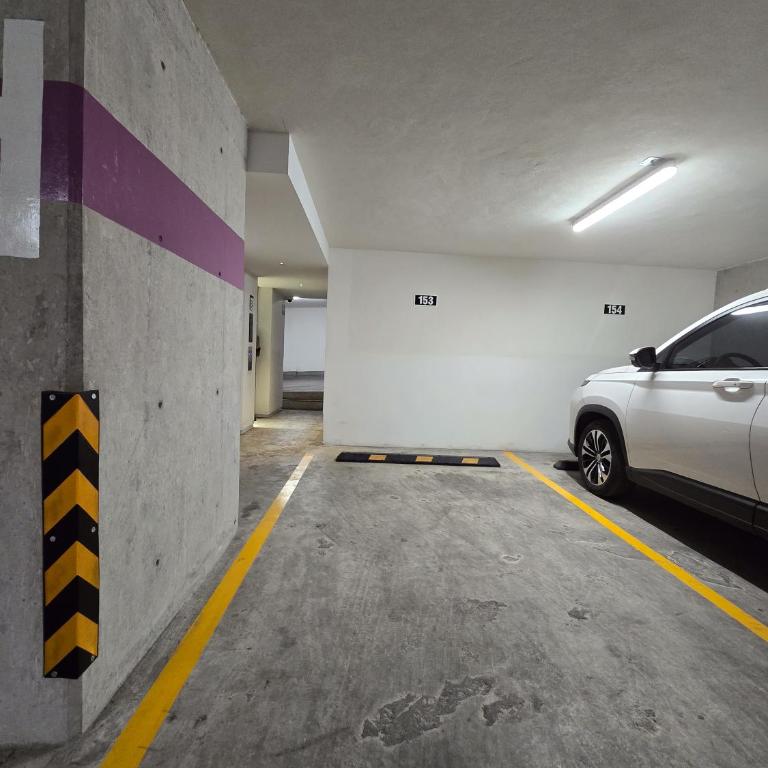City Retreat Workspace, Wifi, Pool, Gym &parking - Apartment - 19