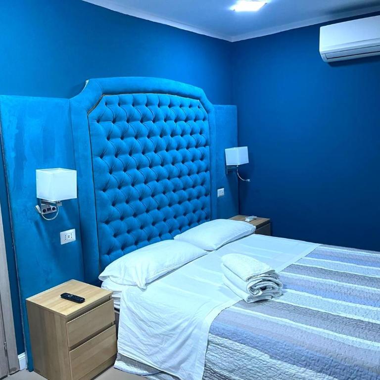 Bed and Breakfast Napoli Centro storico - Camera Matrimoniale Standard - 3